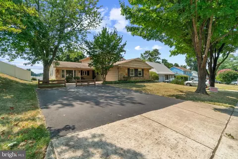 2910 Tapered Ln, Bowie, MD 20715