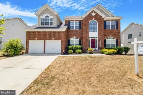 11510 Neon Rd, Fort Washington, MD 20744