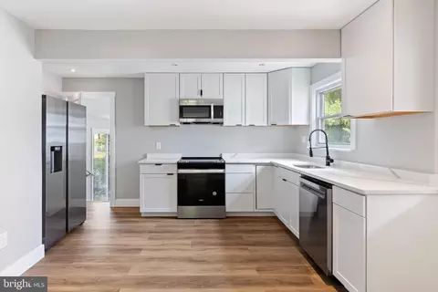 9004 Varnum St, Lanham, MD 20706 photo 11