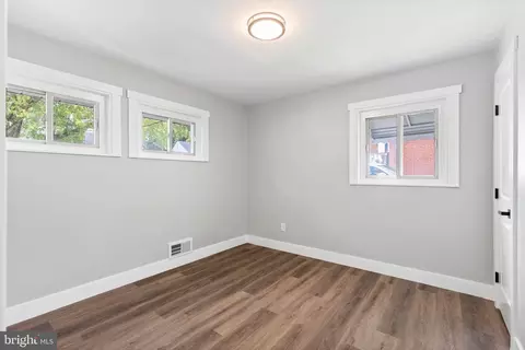 9004 Varnum St, Lanham, MD 20706 photo 17