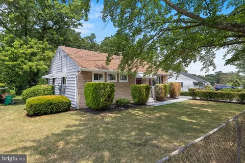 9004 Varnum St, Lanham, MD 20706 photo 3