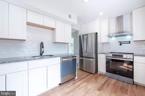 Kitchen - 6921 Scotch Dr, Laurel, MD 20707 photo 1 of 1