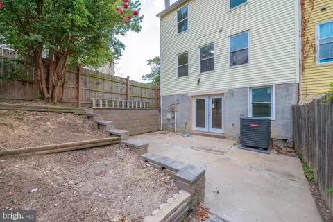 Exterior - 6921 Scotch Dr, Laurel, MD 20707 photo 4 of 4