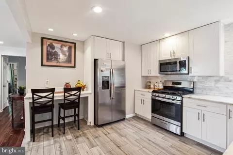 Kitchen - 7325 Oliver St, Lanham, MD 20706 photo 6 of 6