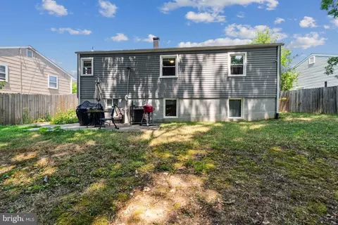 Exterior - 7325 Oliver St, Lanham, MD 20706 photo 3 of 9