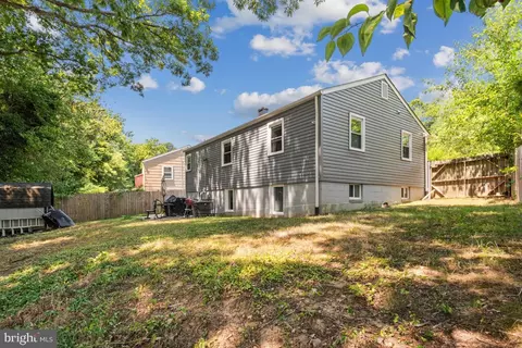 Exterior - 7325 Oliver St, Lanham, MD 20706 photo 2 of 9