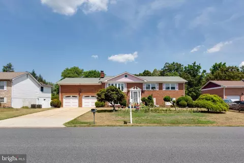 6708 Clinton Manor Dr, Clinton, MD 20735