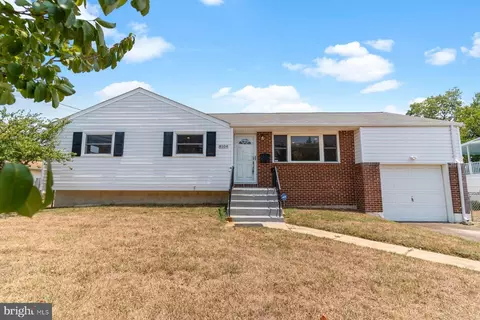8104 Oxon Hill Rd, Fort Washington, MD 20744