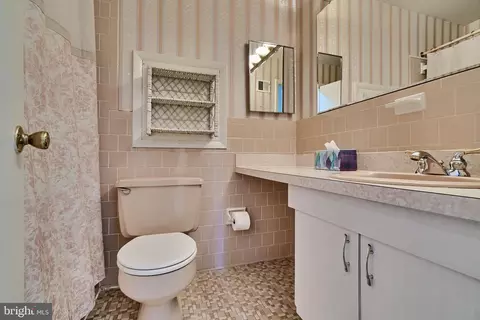 Bath - 6407 Forest Mill Ln, Laurel, MD 20707 photo 1 of 9
