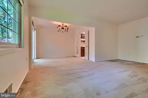 Living - 6407 Forest Mill Ln, Laurel, MD 20707 photo 3 of 8
