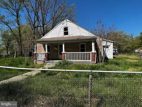 9106 Lincoln Ave, Marlboro, MD 20774