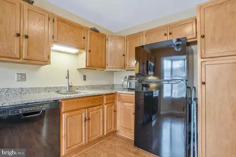 13021 Silver Maple Ct, Bowie, MD 20715 photo 7