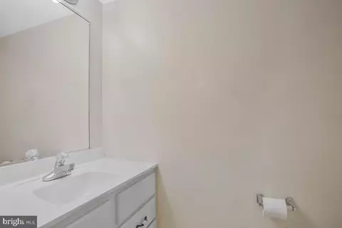 13021 Silver Maple Ct, Bowie, MD 20715 photo 24