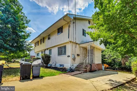 918 Booker Dr, Capitol Heights, MD 20743