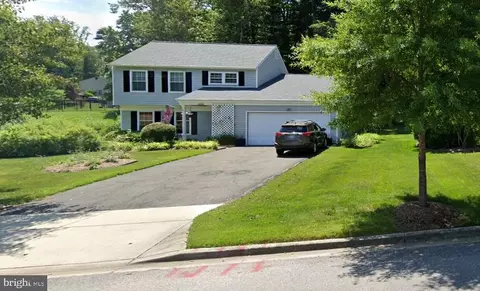 10501 Woodlawn Blvd, Marlboro, MD 20774