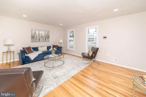 7005 Nightingale Ct, Lanham, MD 20706 photo 8