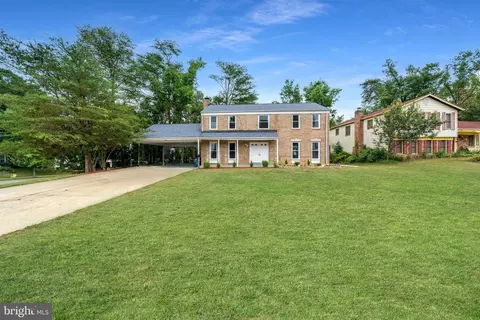 7005 Nightingale Ct, Lanham, MD 20706