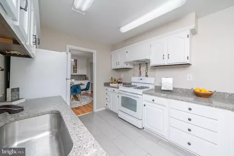 7005 Nightingale Ct, Lanham, MD 20706 photo 15