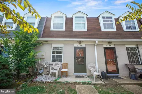 1736 Village Green Dr #A-19, Hyattsville, MD 20785
