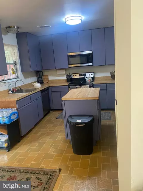 Kitchen - 10428 Storch Turn Turn, Lanham, MD 20706 photo 1 of 3