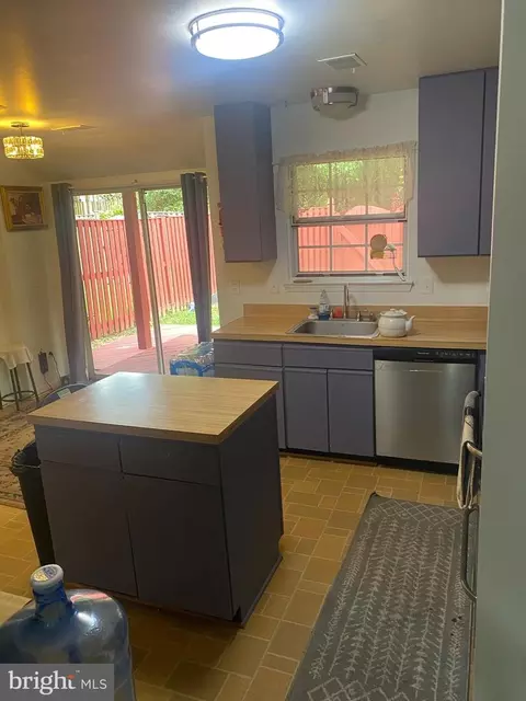 Kitchen - 10428 Storch Turn Turn, Lanham, MD 20706 photo 3 of 3