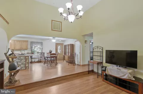 13720 Molly Berry Rd, Brandywine, MD 20613 photo 12