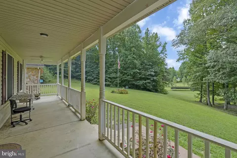 13720 Molly Berry Rd, Brandywine, MD 20613 photo 5