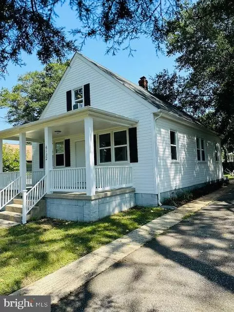 6122 Davis Blvd, Suitland, MD 20746
