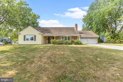 12421 Stirrup Ln, Bowie, MD 20715