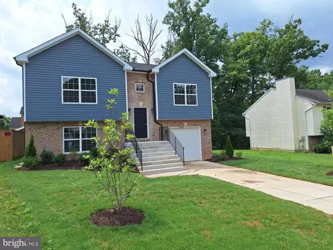 10109 Ridge St, Lanham, MD 20706
