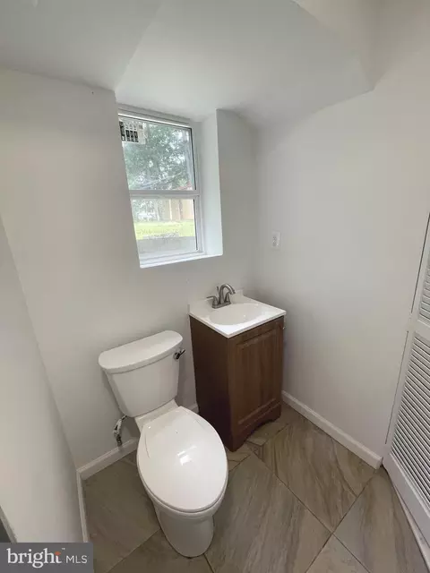 Bath - 9504 Van Buren St, Lanham, MD 20706 photo 6 of 7