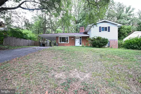 10011 Green Forest Dr, Adelphi, MD 20783