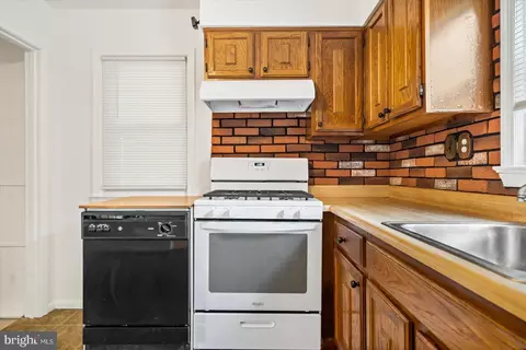 Kitchen - 9203 Kimbark Ave, Lanham, MD 20706 photo 3 of 3