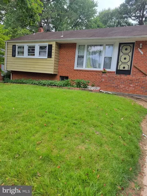 6431 Fairborn Ter, New Carrollton, MD 20784