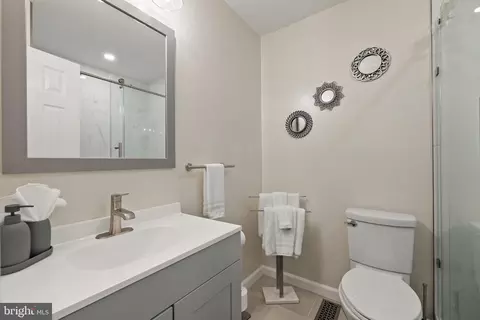9125 6th St, Lanham, MD 20706 photo 5