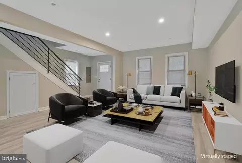 Living - 831 Eastern Ave, Fairmount Heights, MD 20743 photo 2 of 5