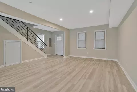 Living - 831 Eastern Ave, Fairmount Heights, MD 20743 photo 1 of 5