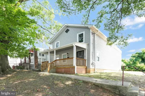 Exterior - 831 Eastern Ave, Fairmount Heights, MD 20743 photo 2 of 4