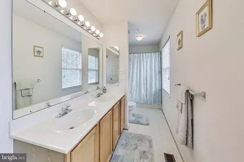 5810 Huckburn Ct, Laurel, MD 20707 photo 21