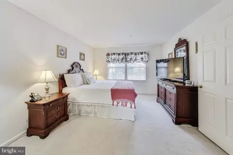 5810 Huckburn Ct, Laurel, MD 20707 photo 18