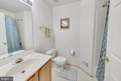5810 Huckburn Ct, Laurel, MD 20707 photo 29