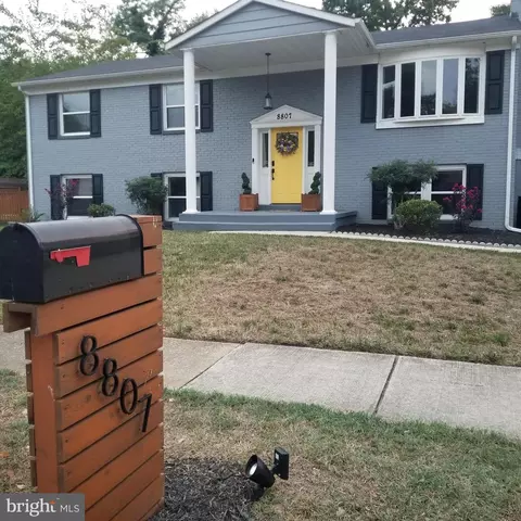 8807 Loughran Rd, Fort Washington, MD 20744