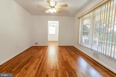 6007 Norman Ave, Riverdale, MD 20737