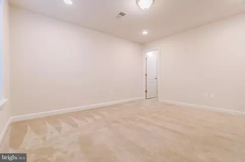 2113 Saint Josephs Dr, Bowie, MD 20721 photo 9