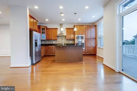 2113 Saint Josephs Dr, Bowie, MD 20721 photo 28