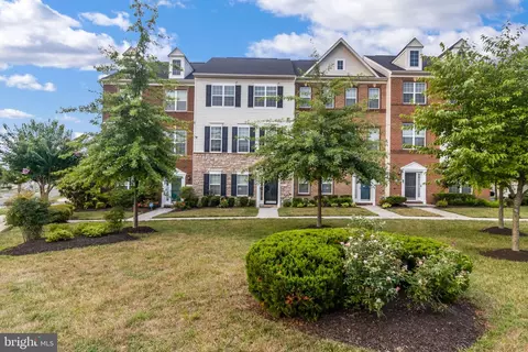 2113 Saint Josephs Dr, Bowie, MD 20721