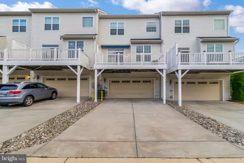 2113 Saint Josephs Dr, Bowie, MD 20721 photo 68