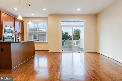 2113 Saint Josephs Dr, Bowie, MD 20721 photo 24
