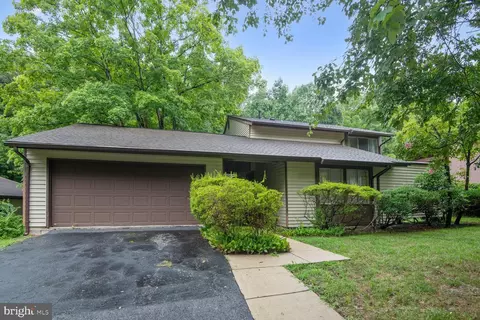 12205 Wheeling Ave, Marlboro, MD 20772
