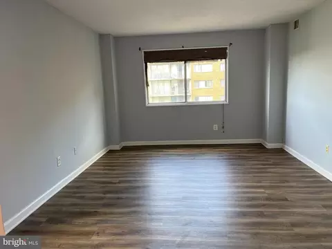 Living - 1836 Metzerott Rd #1824, Adelphi, MD 20783 photo 2 of 7